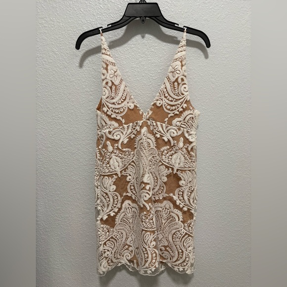 New Free People Night Shimmer Mini Dress in Ivory Sz6 MSRP:$108 - Picture 5 of 6